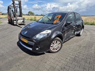 Renault Clio 1.2 Tce picture 3