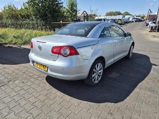 Vrakbiler auto Volkswagen Eos 2.0 FSi 2007/1