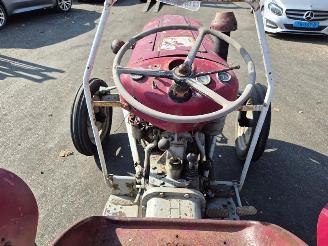 Massey Ferguson  MF35 picture 7