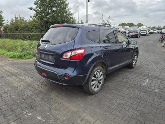 Coche siniestrado Nissan Qashqai 1.6 2012/1