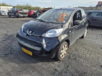 Peugeot 107 1.0 12v picture 3
