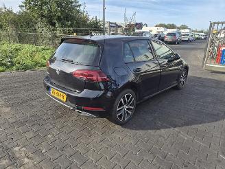 Salvage car Volkswagen e-Golf  2018/9