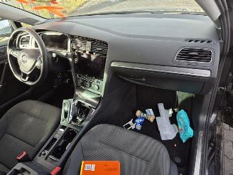 Volkswagen e-Golf  picture 5