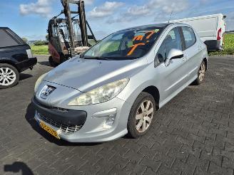 Peugeot 308 1.6 Vti picture 3