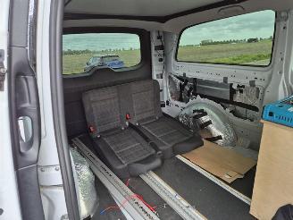 Mercedes  Vito Tourer 114 CDi picture 11