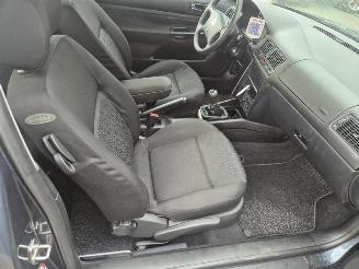 Volkswagen Golf 1.6 16v picture 8