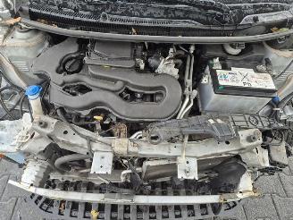 Peugeot 108 1.0 12v picture 8