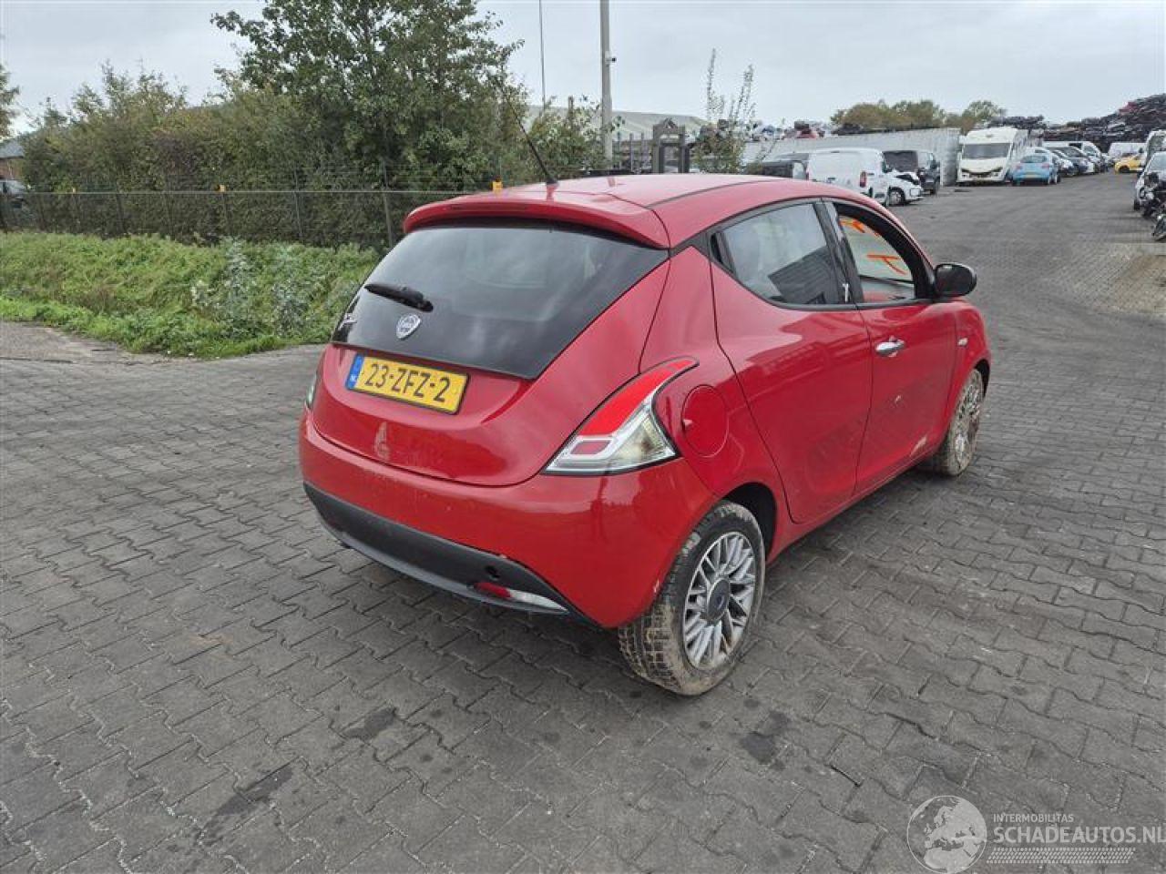 Lancia Ypsilon 0.9 TwinAir