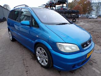 Opel Zafira 2.0-16v OPC picture 4