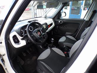 Fiat 500 L picture 5