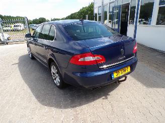 Skoda Superb 1.8 TSI Elegance Business Line picture 3