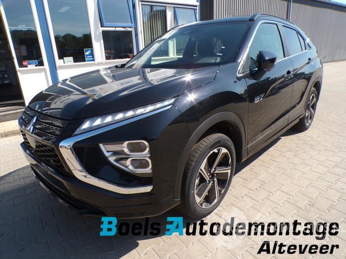 Mitsubishi Eclipse Cross Eclipse Cross (GK/GL), SUV, 2017 2.4 16V PHEV 4x4