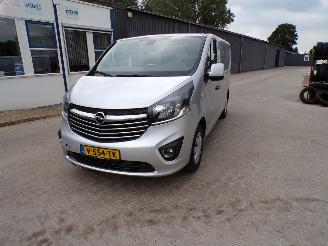 krockskadad bil bedrijf Opel Vivaro 1.6 CDTI L1 H1 Edition 2018/11