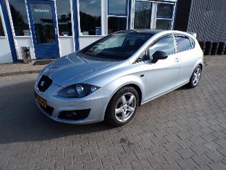 skadebil auto Seat Leon 1.6 Reference 2009/8