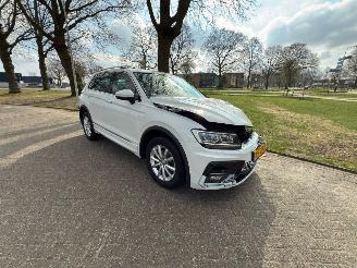 Auto incidentate Volkswagen Tiguan 92 kW (125 PK)  1395 cc. 2017/8