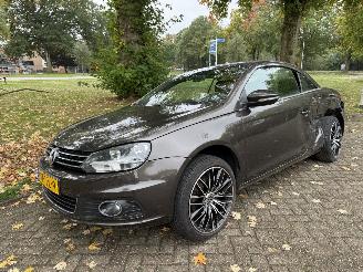Voiture accidenté Volkswagen Eos  2011/1