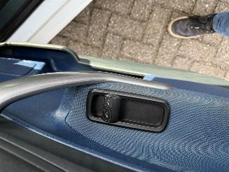 Ford Fiesta  picture 11