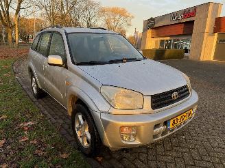 Toyota Rav-4  picture 7