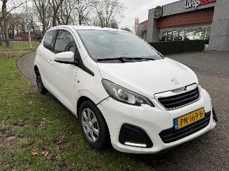 Peugeot 108  picture 7