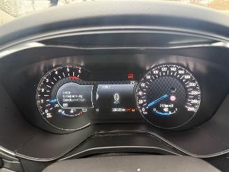 Ford Mondeo  picture 24