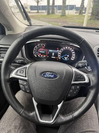 Ford Mondeo  picture 29