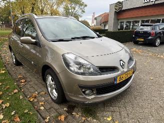 Renault Clio  picture 7