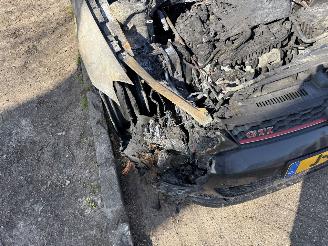 Volkswagen Golf  picture 10