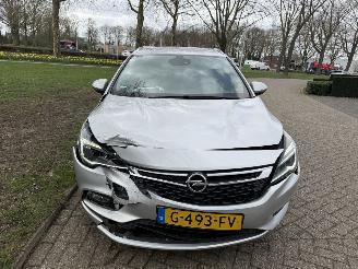 Opel Astra SPORTS TOURER+ picture 8