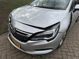 Opel Astra SPORTS TOURER+ picture 13