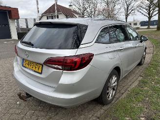 Opel Astra SPORTS TOURER+ picture 5