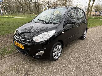 skadebil auto Hyundai I-10  2011/1