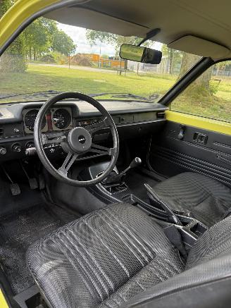 Mazda 323  picture 18