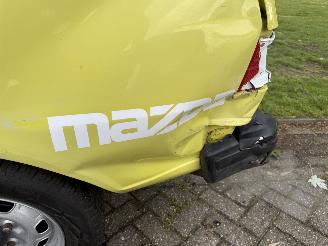 Mazda 323  picture 14
