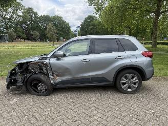 Suzuki Vitara  picture 2