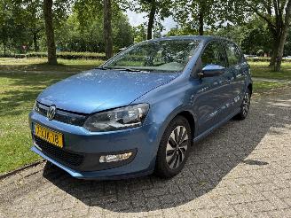 uszkodzony samochody osobowe Volkswagen Polo  2014/1