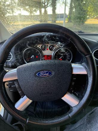 Ford Focus  picture 14