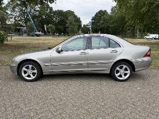 Mercedes C-klasse 220 CDI picture 2