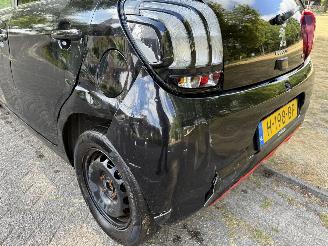 Peugeot 108  picture 14