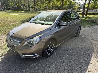škoda osobní automobily Mercedes B-klasse  2012/1