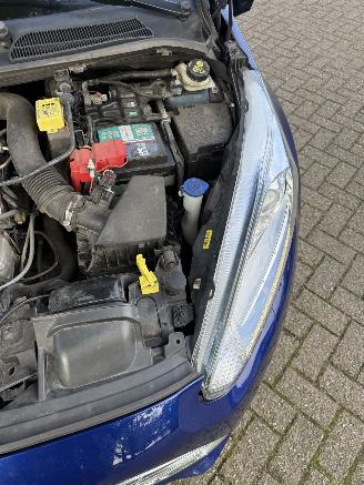 Ford Fiesta automaat picture 16