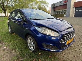 Ford Fiesta automaat picture 7