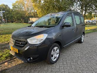 Schadeauto Dacia Dokker  2014/1
