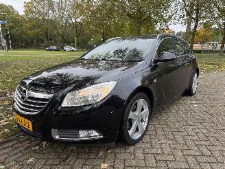 Schadeauto Opel Insignia SPORTS TOURER 2010/1