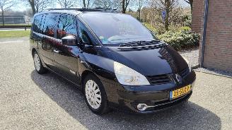 damaged passenger cars Renault Grand-espace 2.0 DCi Aut. Celcium , Goed rijdend ! 2011/1
