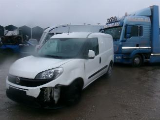 skadebil bedrijf Fiat Doblo 1.6 D-Multijet SX 2018/5