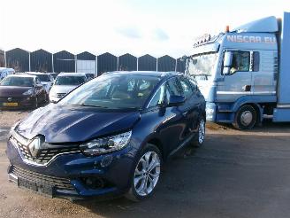 škoda osobní automobily Renault Grand-scenic 1.7 Dci Corporate Edition 2020/2