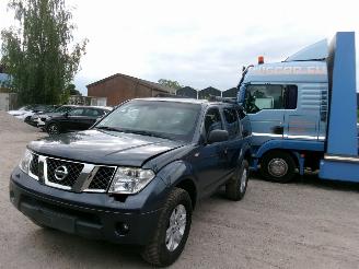 uszkodzony samochody ciężarowe Nissan Path-finder 2.5 Dci XE - Camionet 2007/2