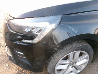 Renault Clio 1.0 Zen 5 Drs- HB picture 9