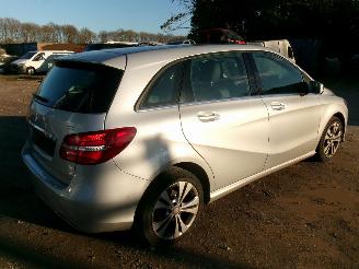 Mercedes B-klasse 180 CDI 1.5 picture 6