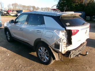 Ssang yong Korando 1.5 GDI Sapphire picture 7